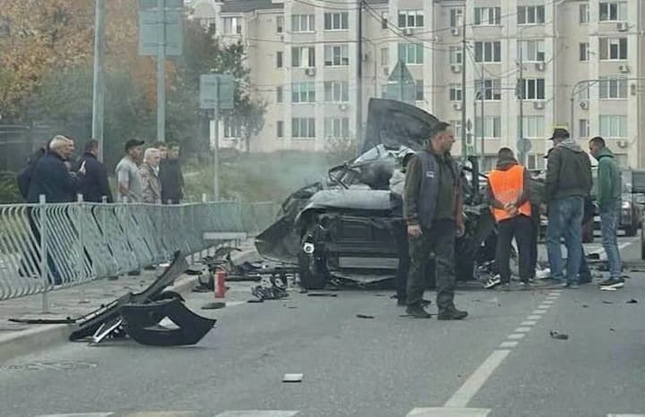 car-explosion-in-sevastopol-the-chief-of-staff-of-the-rf-missile-boat-brigade-involved-in-the-war-is-reported-dead