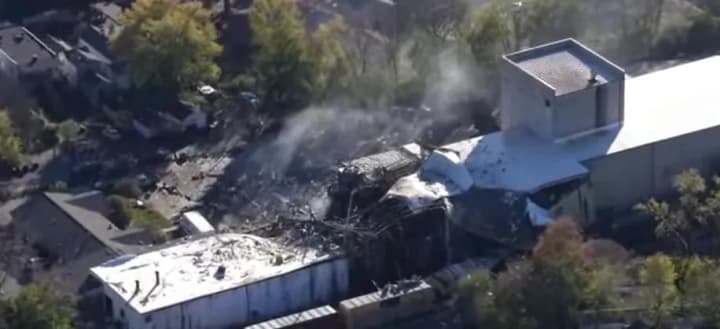 smertelnii-vzriv-proizoshel-na-zavode-v-ssha-chto-izvestno-ob-intsidente-v-luisville