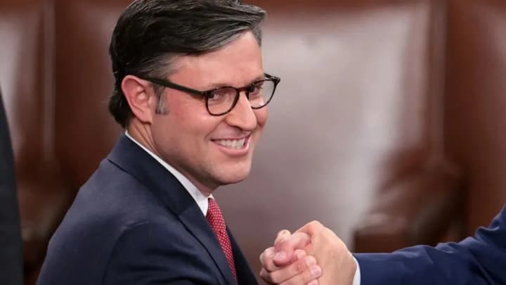 respublikantsi-odnoholosno-pidtrymaly-maika-dzhonsona-na-posadu-spikera