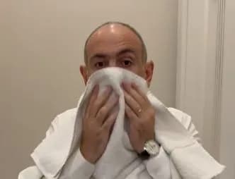 premier-virmenii-pashynian-kardynalno-zminyv-imidzh-vpershe-z-2018-roku