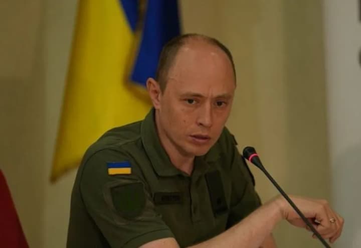 zaraz-ye-nekomplekt-v-ttsk-tsyvilnykh-ta-viiskovykh