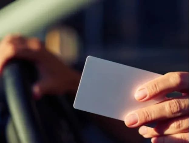 minoborony-sprostuvalo-informatsiiu-pro-avtomatychne-pozbavlennia-vodiiskykh-prav-za-neiavku-za-povistkoiu