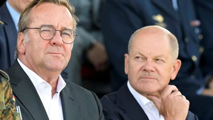 sholts-vs-pistorius-sotsial-demokrati-v-germanii-dumayut-kogo-vidvinut-kandidatom-na-post-kantslera