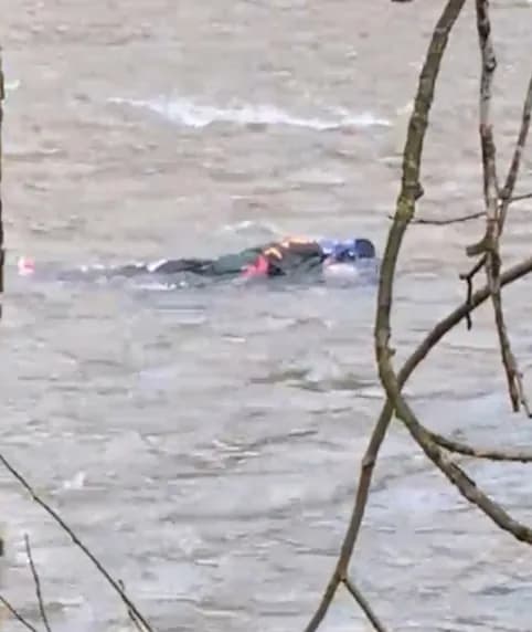 42-ha-zhertva-u-tysi-znaishly-tilo-shche-odnoho-cholovika