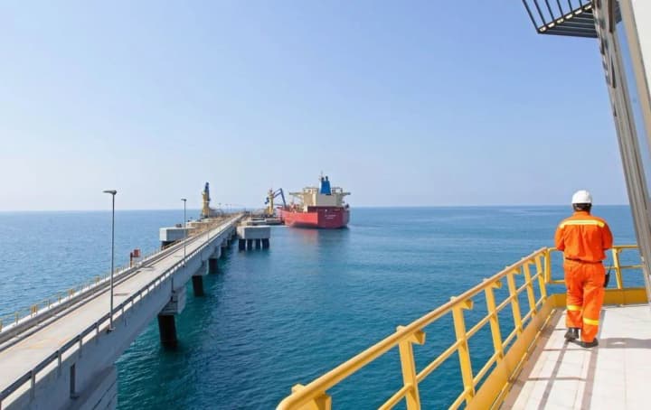 kazakhstan-uvelichit-tranzit-nefti-v-obkhod-rossii-v-13-raz