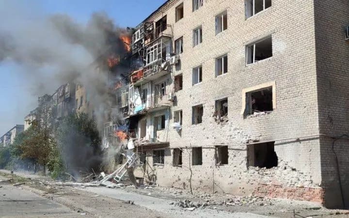 rosiiany-rvutsia-do-okolyts-kurakhovoho-rechnyk-osuv-khortytsia