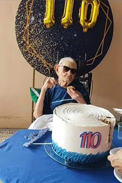 the-guinness-book-of-world-records-named-the-new-oldest-man-in-the-world