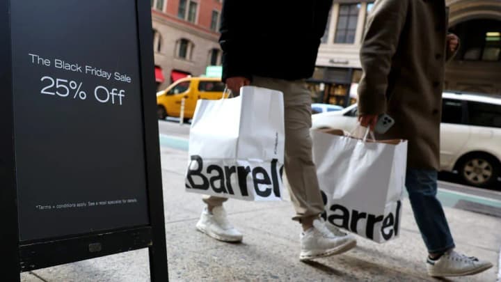 nearly-half-of-us-shoppers-have-met-black-friday-with-holiday-debts-since-last-year-survey