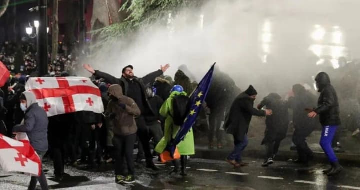 vnaslidok-protestiv-u-hruzii-postrazhdalo-ponad-40-pravookhorontsiv-mvs-hruzii