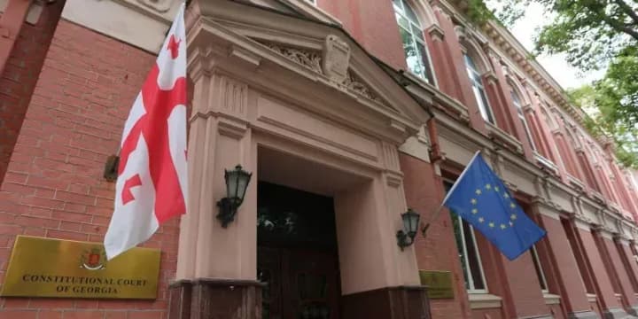konstytutsiinyi-sud-hruzii-vidkhylyv-pozovy-pro-skasuvannia-rezultativ-vyboriv