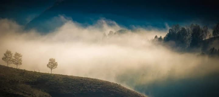 yak-diiaty-vzymku-pid-chas-tumanu-ta-v-horakh-porady-dsns