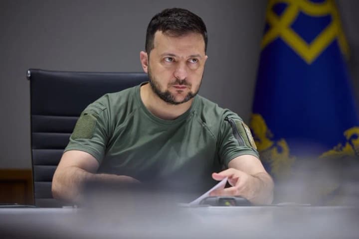 zelensky-held-a-meeting-of-the-bid-contracts-for-the-production-of-weapons-drones-and-the-missile-program