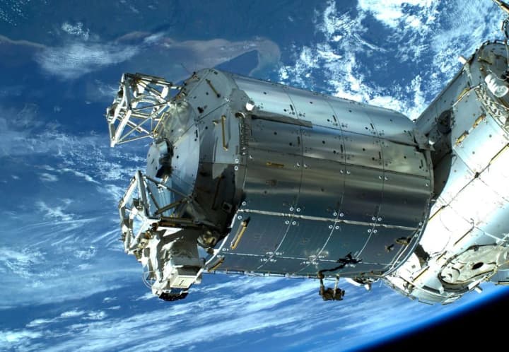 yevropeiskie-giganti-airbus-thales-i-leonardo-sozdadut-alyans-dlya-konkurentsii-so-starlink