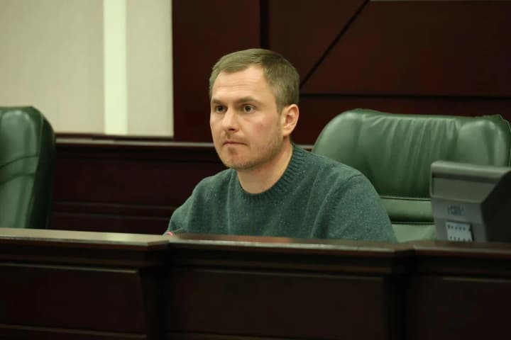 ne-vytrachaite-chas-na-politychni-perehony-holova-kyivskoi-ova-zhorstko-vidpoviv-deputatam-ies-na-sabotazh-holosuvannia-ta-zvynuvachennia-u-tysku