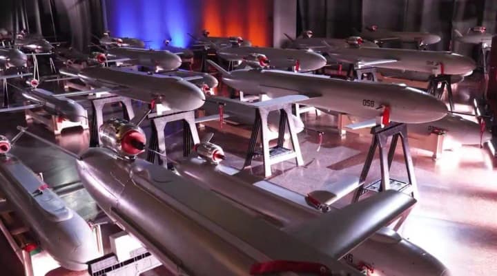 vzhe-maie-pidtverdzhene-boiove-zastosuvannia-sylam-oborony-peredaly-pershu-partiiu-rakety-drona-peklo