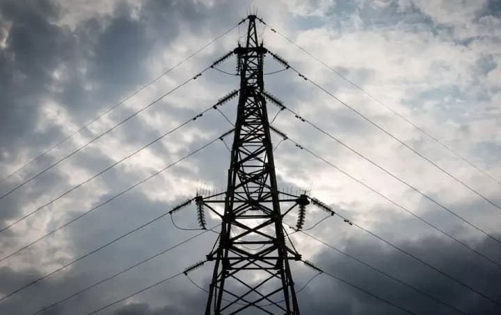 due-to-bad-weather-there-are-power-outages-in-four-regions-ukrainians-are-urged-to-use-electricity-sparingly