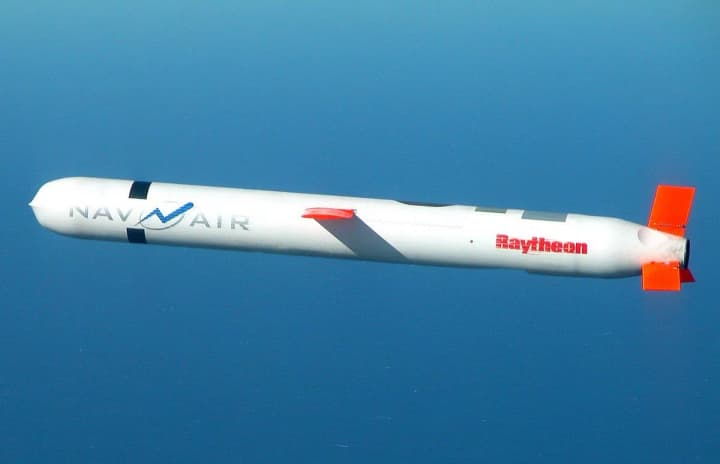 australia-launches-tomahawk-rocket-for-the-first-time
