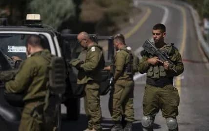 israeli-troops-withdraw-from-one-of-lebanons-districts-as-part-of-a-ceasefire-agreement