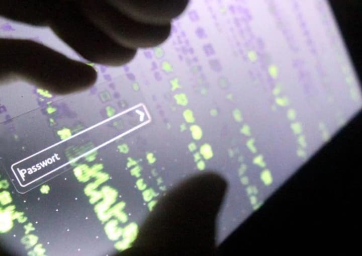 v-germanii-arestovan-podozrevaemii-v-podderzhke-rossiiskoi-khakerskoi-gruppirovki