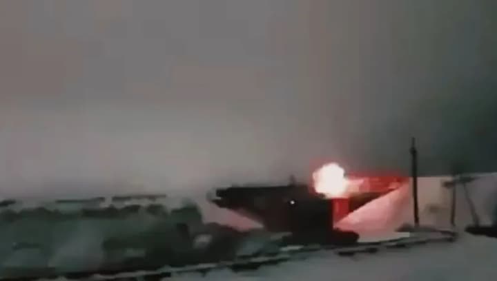 v-ulyanovske-v-700-km-k-yugo-vostoku-ot-moskvi-vzorvali-zheleznodorozhnoe-polotno