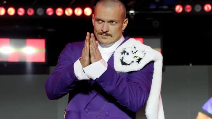 usyk-and-fury-held-an-arrival-ceremony-for-the-rematch-in-riyadh