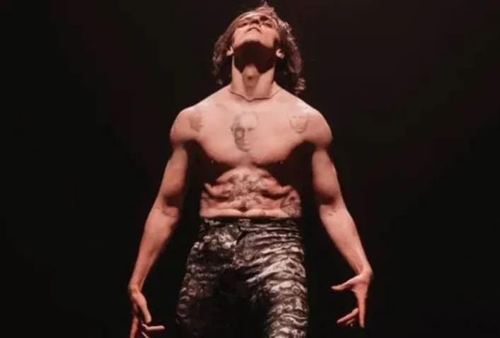 chas-splyv-vlasnyk-tatu-z-putinym-tantsivnyk-polunin-vyrishyv-pokynuty-rosiiu