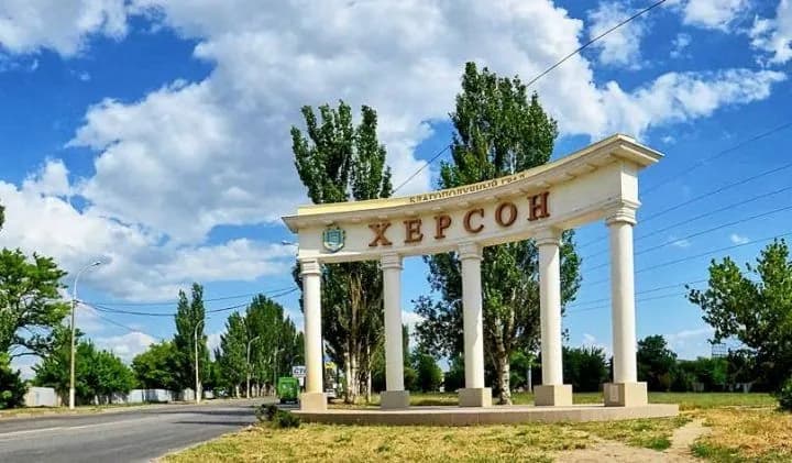 morning-attack-on-kherson-number-of-victims-increases-one-dead