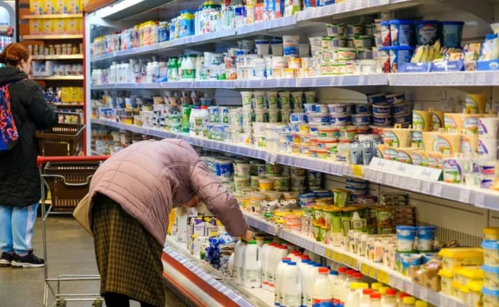 mps-want-to-oblige-supermarkets-to-indicate-two-prices-on-the-label-for-a-product-what-is-known