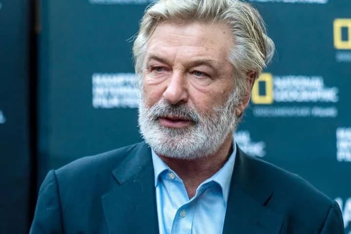 prosecutors-withdraw-appeal-in-case-against-actor-alec-baldwin-reuters