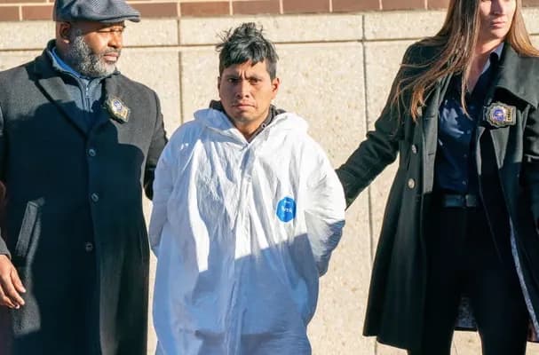 burning-of-a-sleeping-woman-in-the-new-york-subway-a-migrant-is-charged