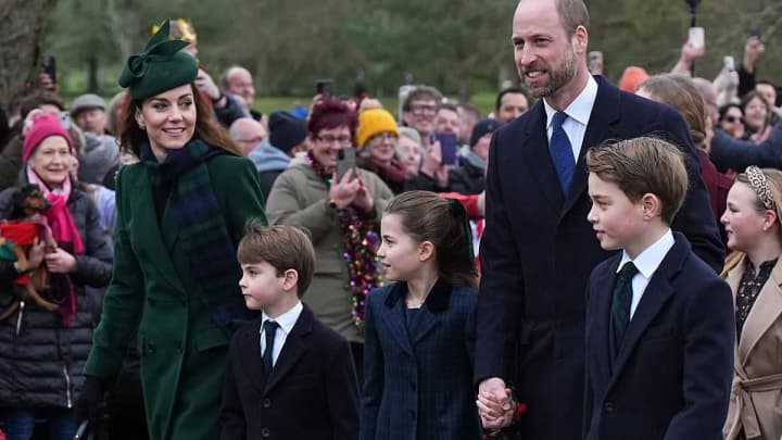 royal-family-did-not-attend-christmas-service-in-full-what-happened