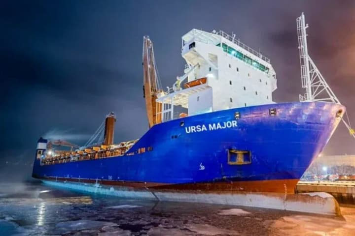 vlasnyk-zatonuloho-rosiiskoho-sudna-ursa-major-zaiavliaie-pro-terorystychnu-ataku-roszmi