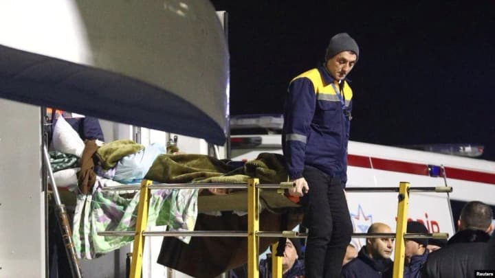 ssha-ye-oznaky-toho-shcho-azerbaidzhanskyi-litak-zbyla-rosiiska-ppo