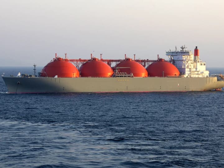ukraine-receives-lng-from-the-us-via-greece-for-the-first-time-ft