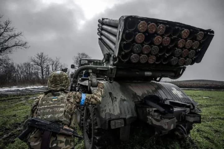82-battles-since-the-beginning-of-the-day-where-the-occupants-are-trying-to-break-through-the-ukrainian-armed-forces-defense
