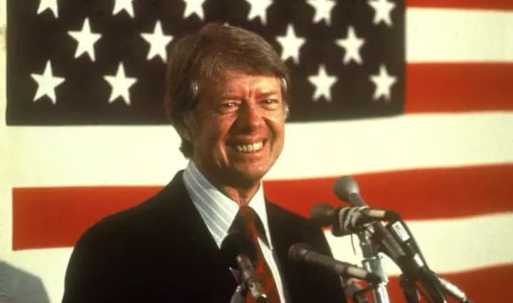 dzho-baiden-i-donald-tramp-vshanuvaly-pamiat-kolyshnoho-prezydenta-ssha-dzhymmi-kartera