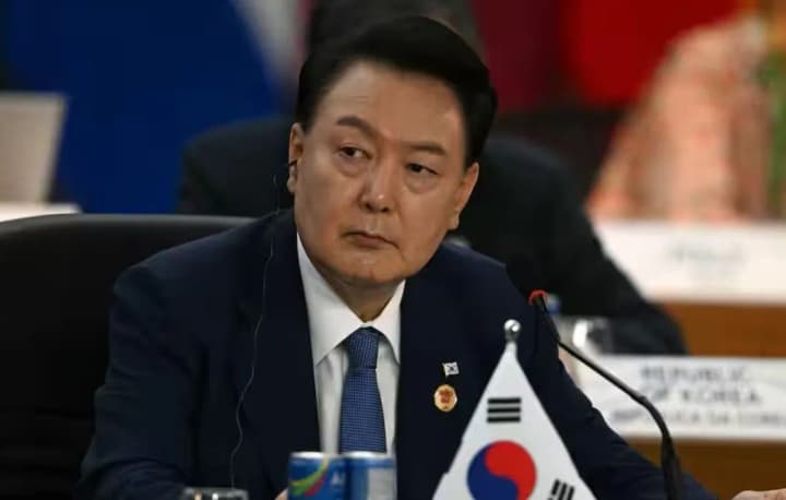 parlament-pivdennoi-korei-rozpochynaie-rozsliduvannia-shchodo-vvedennia-voiennoho-stanu-prezydentom-yunom