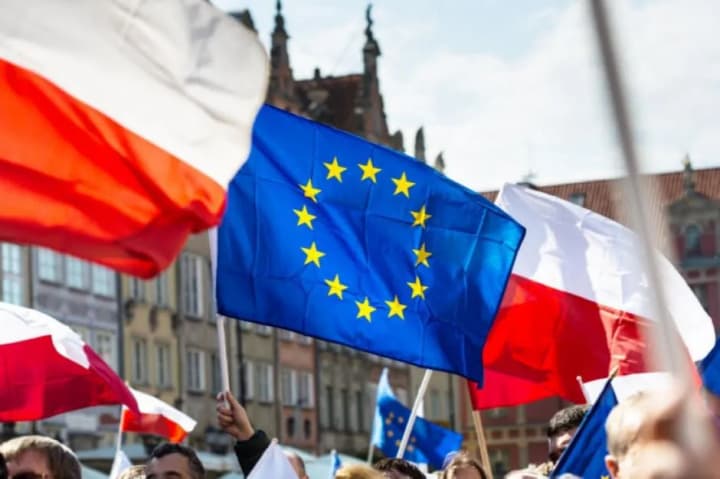 poland-replaces-hungary-as-eu-council-president-what-will-change-in-2025