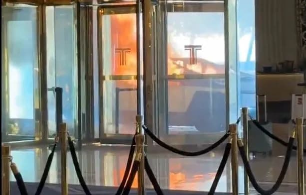 tesla-cybertruck-caught-fire-near-trumps-hotel-in-las-vegas-what-is-known