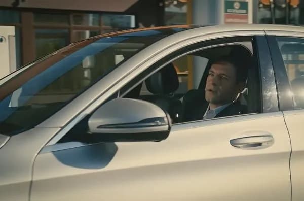 georgian-company-wissol-cuts-actor-andro-chichinadze-from-its-advertising-what-does-this-have-to-do-with-anti-government-rallies