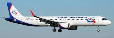 dva-rossiiskikh-samoleta-sovershili-avariinuyu-posadku-iz-za-otkaza-dvigatelei