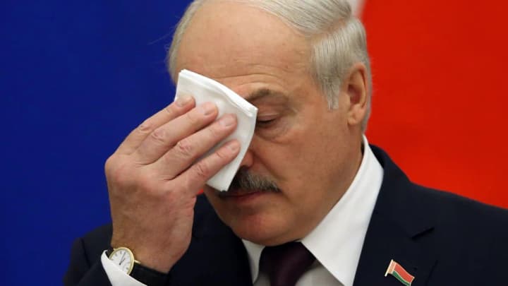 lukashenko-apologizes-and-asks-to-strike-an-important-facility-in-belarus-zelensky-on-the-outbreak-of-war
