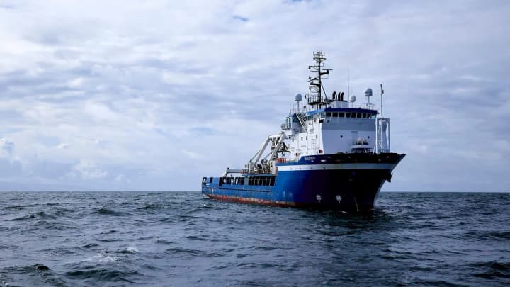 taivan-prosyt-pivdennu-koreiu-dopomohty-v-rozsliduvanni-poshkodzhennia-pidvodnoho-kabeliu