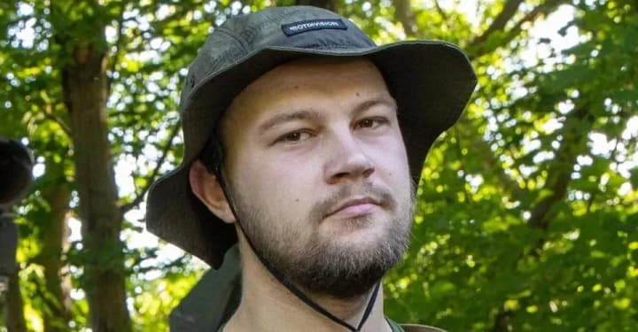 voennosluzhashchego-gnezdilova-kotorii-publichno-ushel-v-svch-ostavili-pod-strazhei-do-kontsa-yanvarya