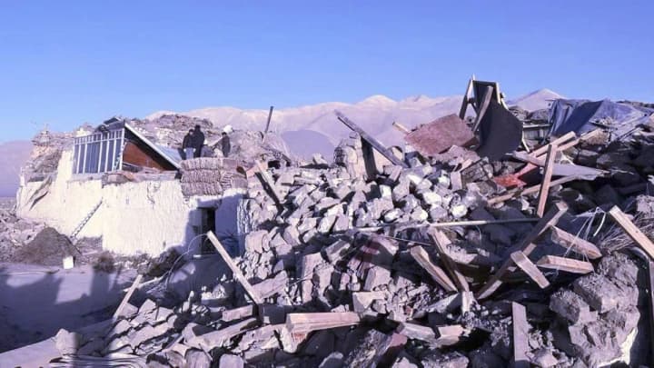 potuzhnyi-zemletrus-u-tybeti-zabrav-zhyttia-vzhe-ponad-100-liudei