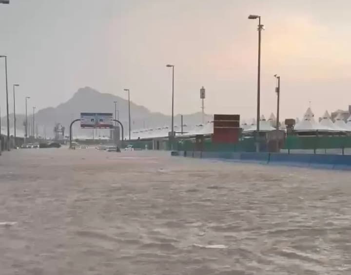 unprecedented-floods-in-mecca-saudi-authorities-declare-a-state-of-emergency