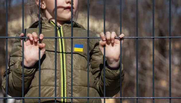 occupants-sent-more-than-6000-ukrainian-children-to-recreational-camps-with-military-training-fedorov
