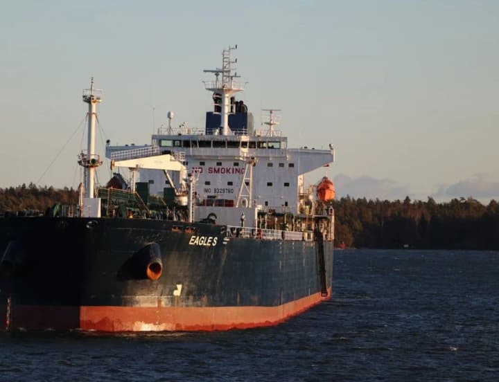 finland-declares-tanker-that-damaged-submarine-cables-unseaworthy