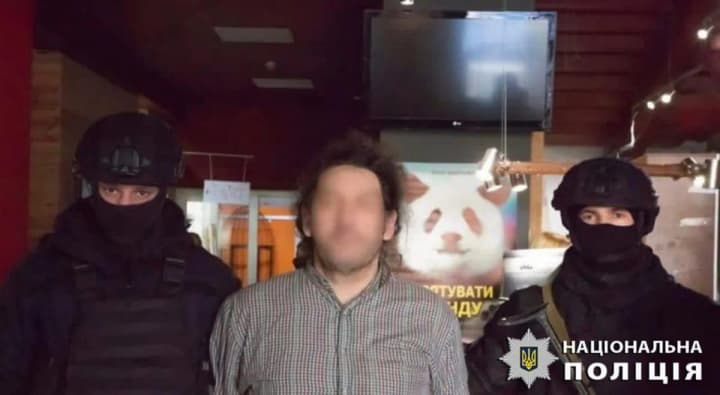 izvestnii-kievskii-fotograf-aleksandr-ktitorchuk-poluchil-12-let-za-prestupleniya-protiv-nesovershennoletnikh