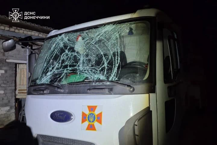 aviatsiya-rf-nanesla-udar-po-pozharnoi-chasti-v-donetskoi-oblasti